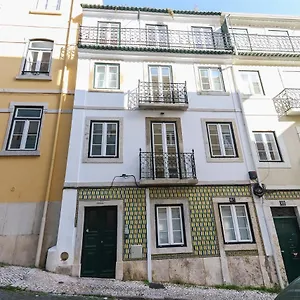 https://lapa-elegant-by-homing.hotels-lisbon-portugal.com